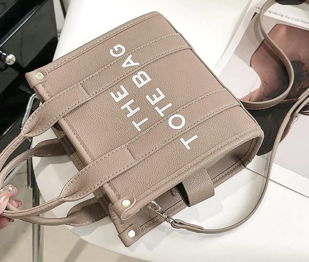 Marc Jacobs "The Tote Bag" - Shaszelle Collection